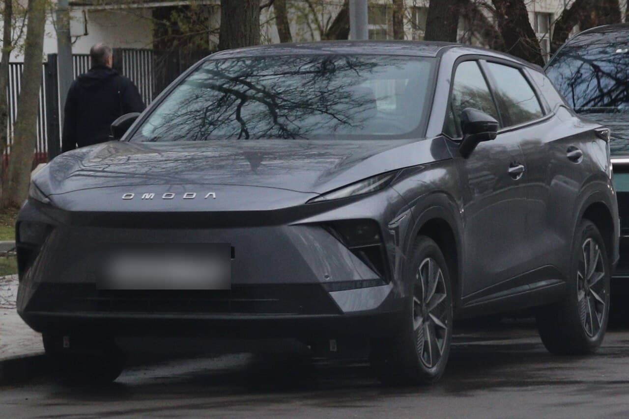 Omoda C5 против Chery Tiggo 4 Pro: разная цена