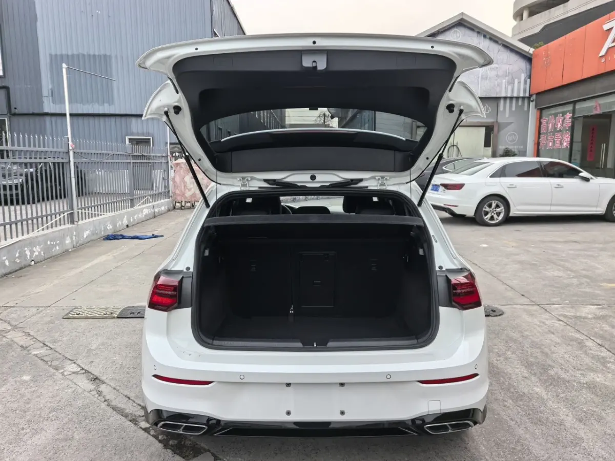 Golf-65700