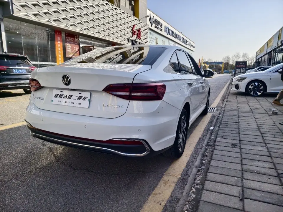 Lavida-65743